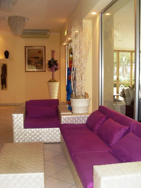 Hotel Antonella Lido di Classe Extérieur photo
