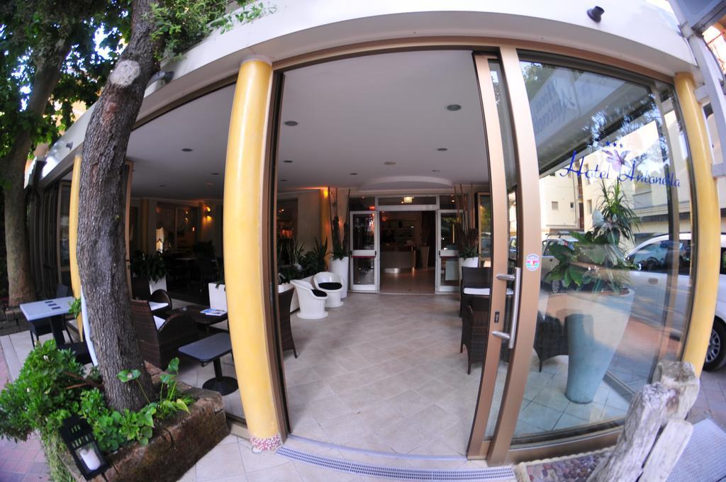 Hotel Antonella Lido di Classe Extérieur photo