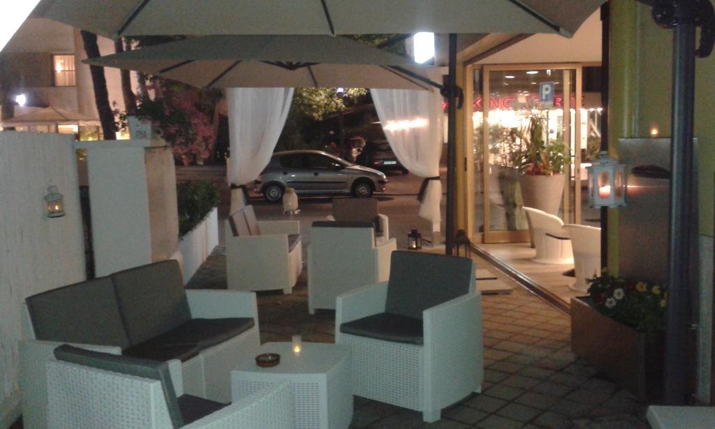 Hotel Antonella Lido di Classe Extérieur photo